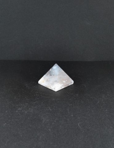 Merlinite Pyramid